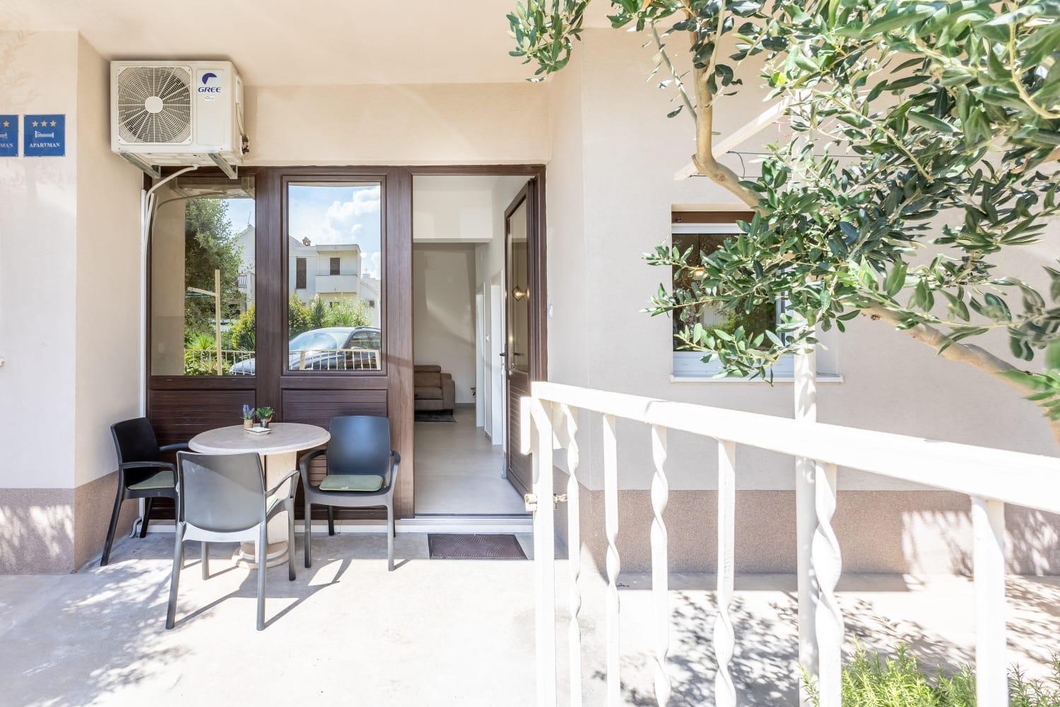 Apartments Sea Shore Split Exterior photo